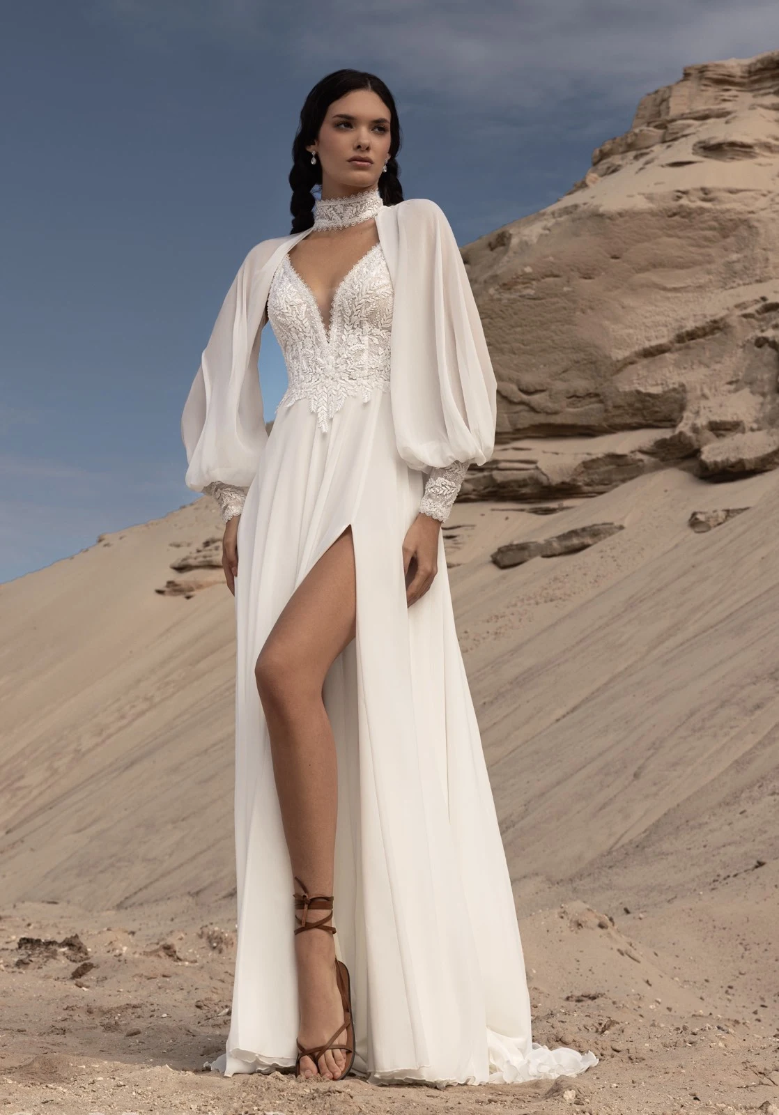 Νυφικό Camilla από τη συλλογή IVORY DREAMS